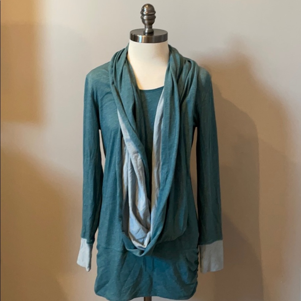 Lucy Tunic w/Built in Scarf